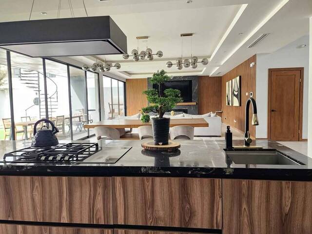 RESIDENCIA para Venta en Juárez - 4