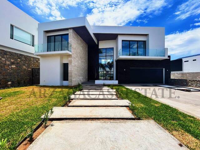 #16 - RESIDENCIA para Venta en Juárez - CH