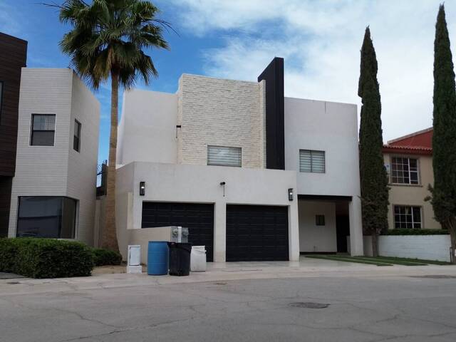 #18 - RESIDENCIA para Venta en Juárez - CH